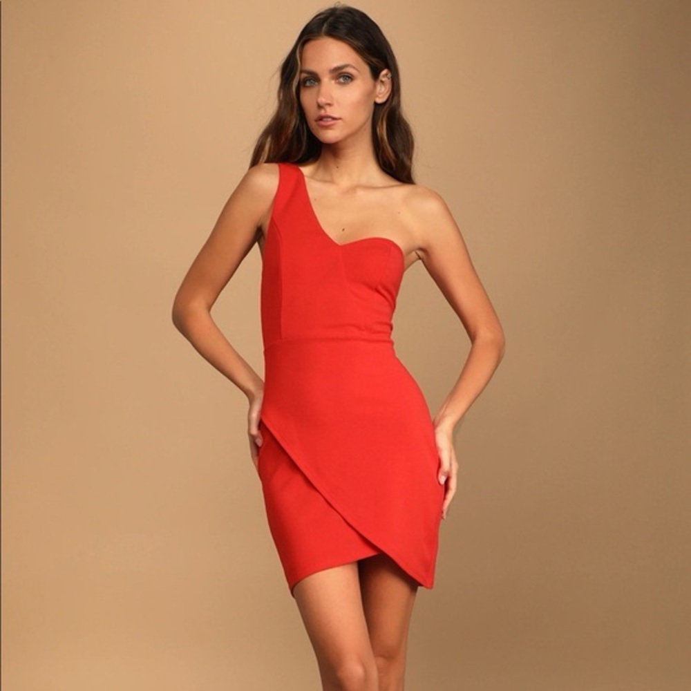 Lulus- Get Gorgeous Red One-Shoulder 
Bodycon Mini Dress